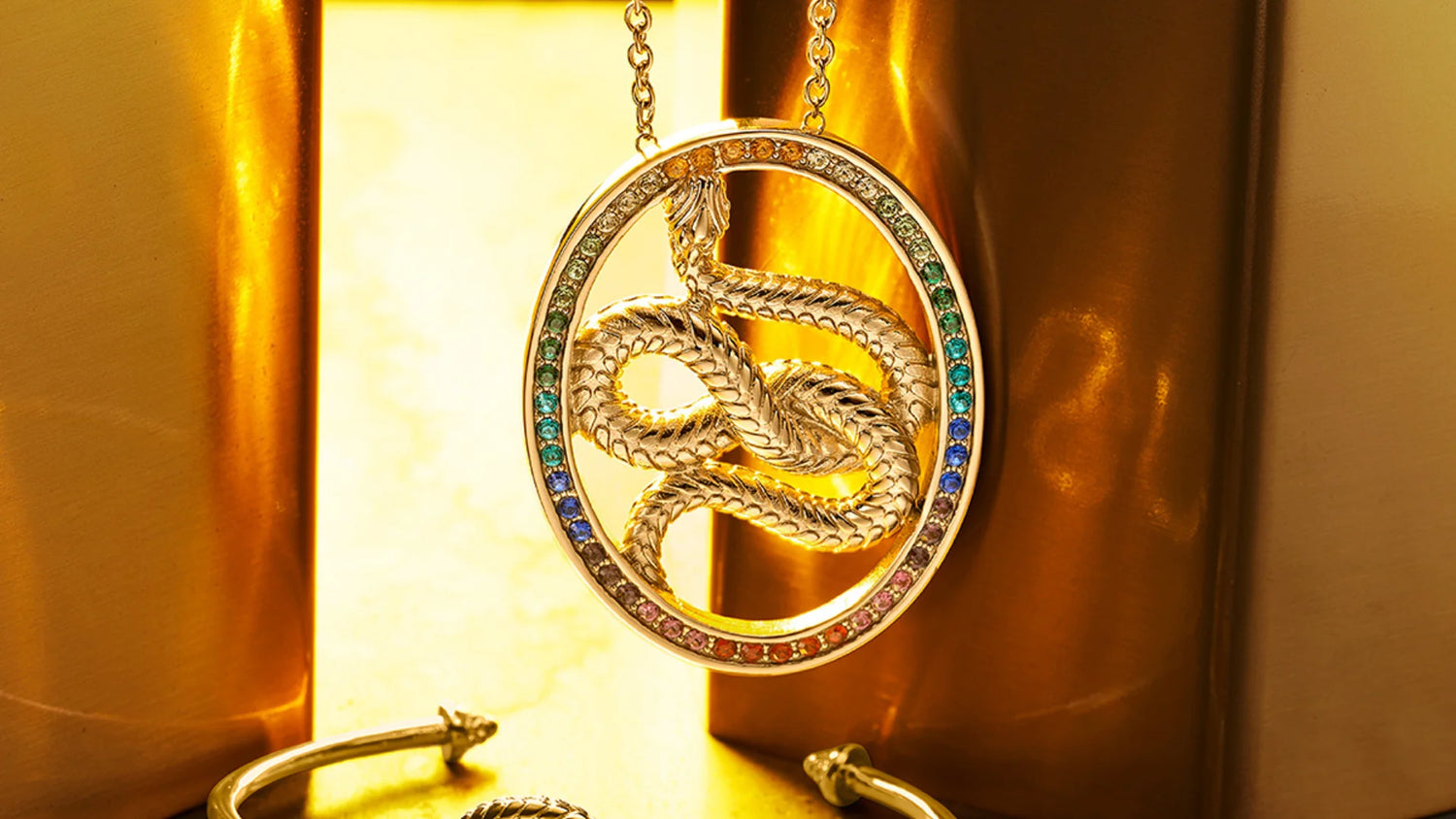 Women's Necklaces