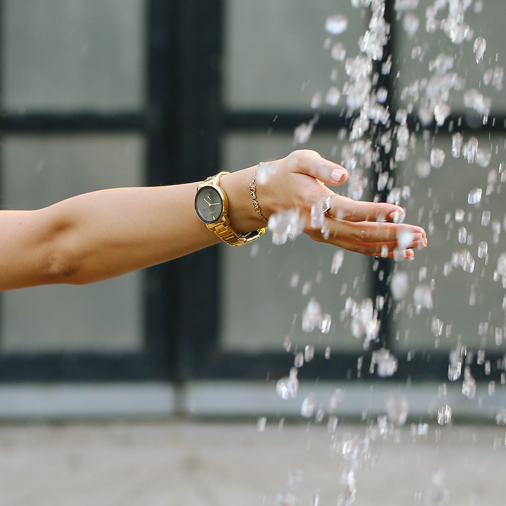 CITIZEN EQ9062-58E - ELEGANT GOLD TIMEPIECE FOR MODERN WOMEN