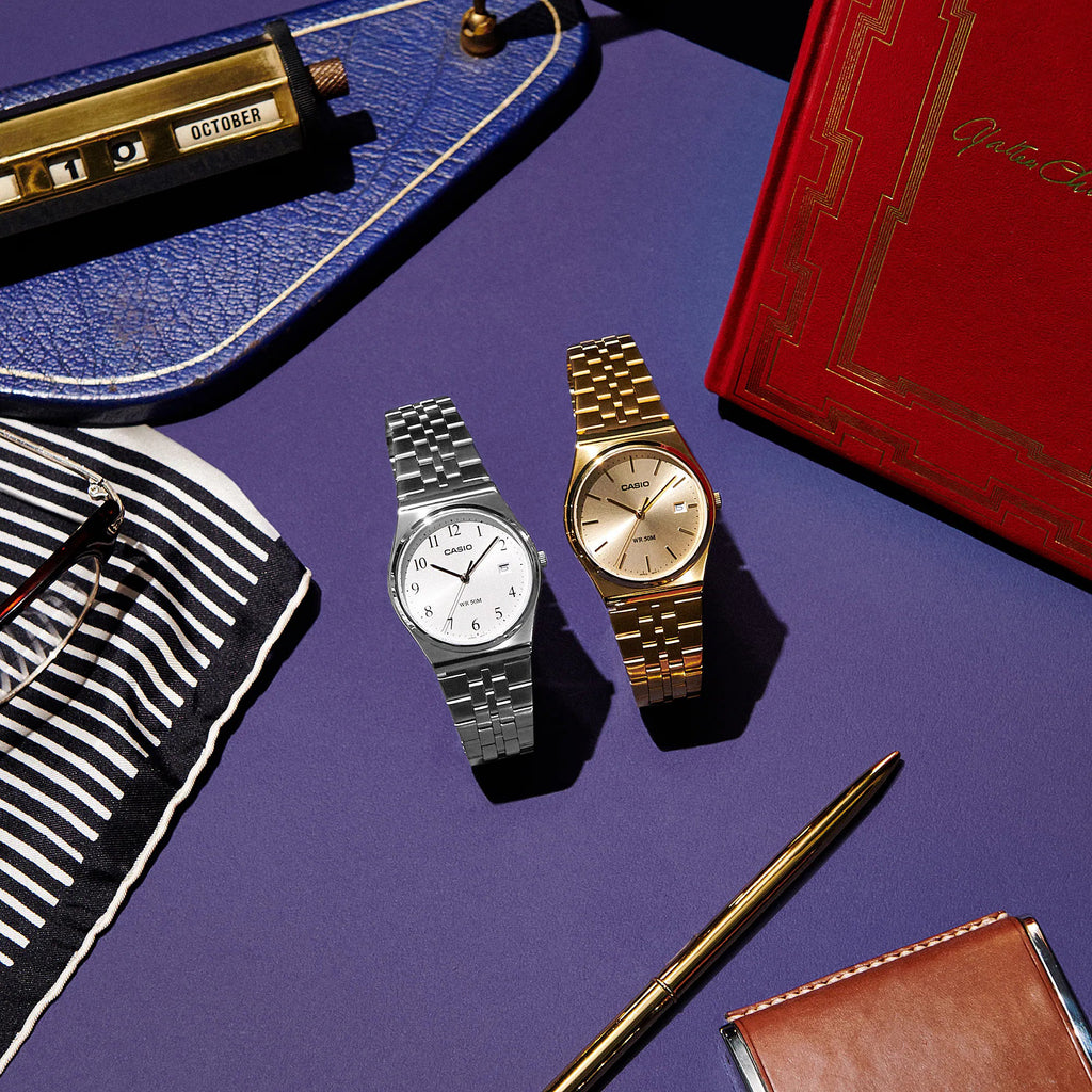 CASIO MTP-B145D-7BVDF - SPORTY Elegance Unisex Watch with Sleek Silver Stainless Steel Band and Minimalist White Dial