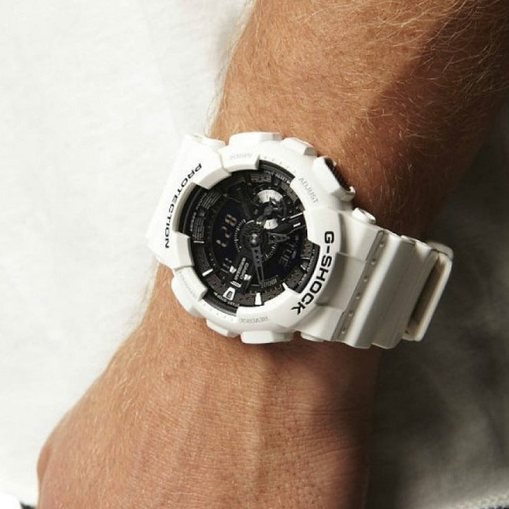 CASIO G-SHOCK GA-110GW-7ADR - WHITE WARRIOR MEN'S WATCH WITH MODERN STYLE & DURABILITY