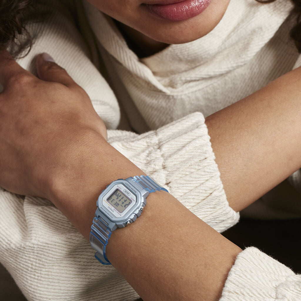 CASIO LA-20WHS-2ADF DYNAMIC CHIC - VIBRANT BLUE UNISEX DIGITAL TIMEPIECE