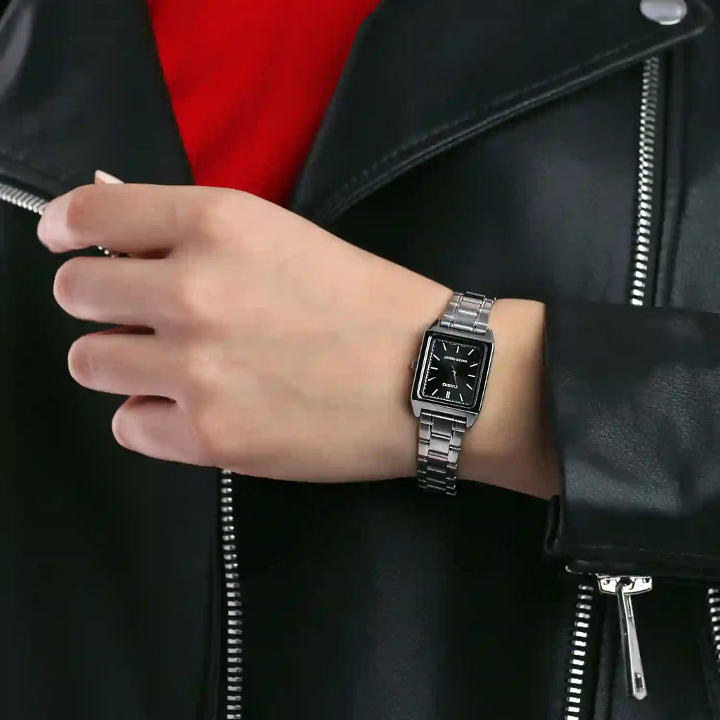 CASIO LTP-V007D-1EUDF STYLISH SPORTY WOMEN'S WATCH - DURABLE SILVER STAINLESS STEEL