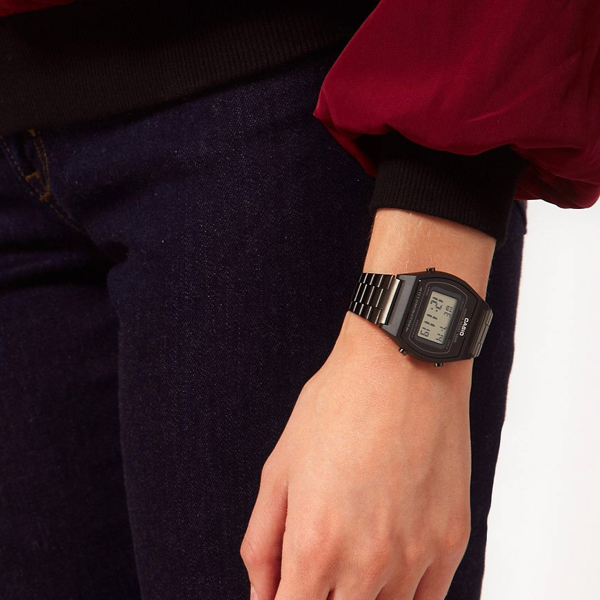 CASIO B640WB-1ADF SPORTY ELEGANCE - UNISEX DIGITAL TIMEPIECE WITH STAINLESS STEEL BAND