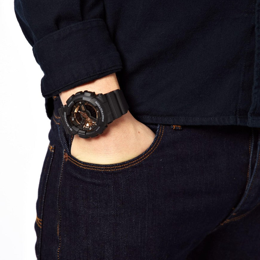 CASIO G-SHOCK GA-110RG-1A - SPORTY ELEGANCE UNLEASHED Men's Watch with Black Resin Band and Digital Dial