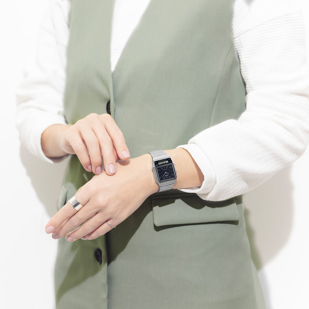 CASIO AQ-800E-1ADF - BOLD RETRO STYLE UNISEX WATCH WITH DUAL TIME ZONE & WATER RESISTANCE