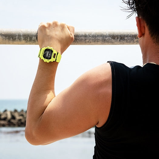 CASIO G-SHOCK GBD-200-9DR BOLD ADVENTURE - MEN'S SPORT WATCH with vibrant yellow design and advanced fitness tracking features.