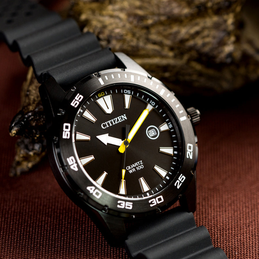 CITIZEN BI1045-13E POWERFUL PRESENCE - RUGGED ELEGANCE FOR THE MODERN MAN