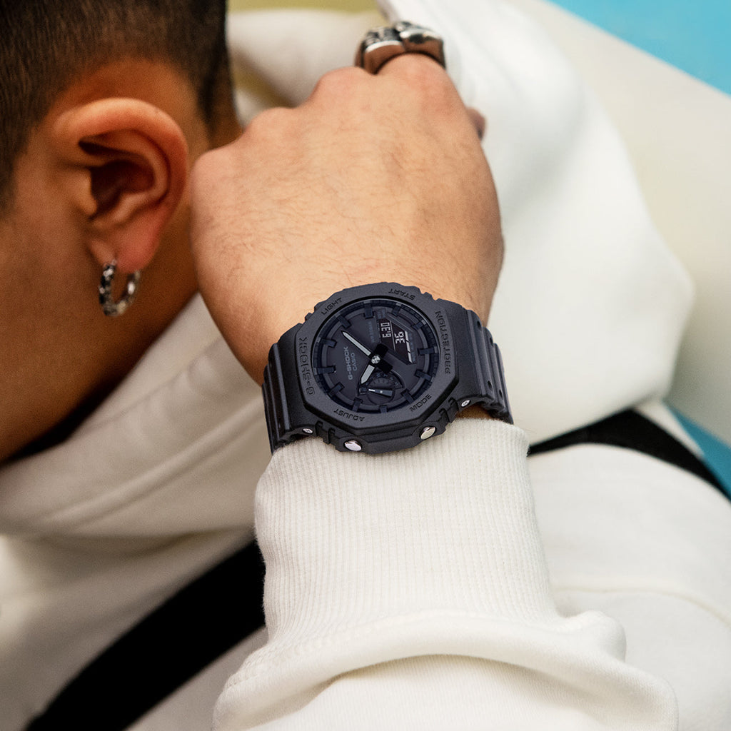 CASIO G-SHOCK GA-2100-1A1DR OAK COMPACT - UNMATCHED RESILIENCE MEN'S WATCH