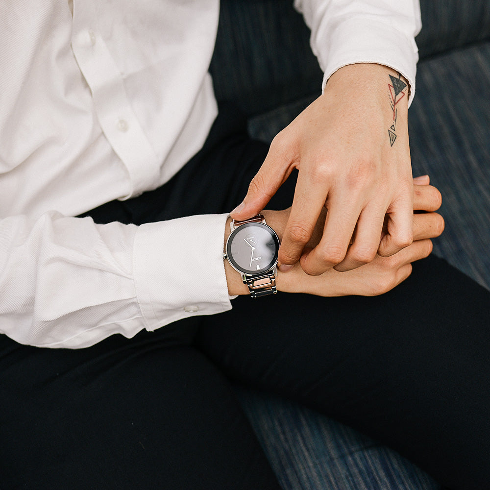 CITIZEN BE9180-52E BOLD PERFORMANCE - STYLISH MEN'S WATCH WITH MULTIFUNCTIONAL FEATURES