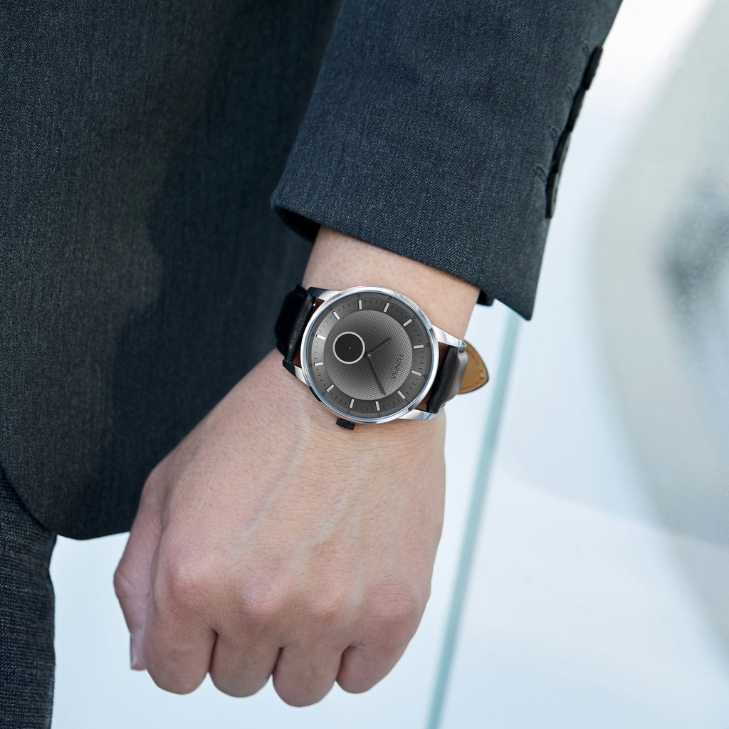 TR002G5L1-B10B TRNDA Men's Watch Outlet