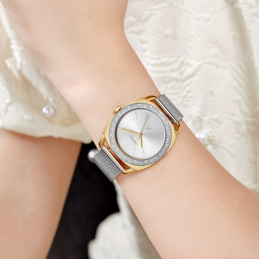 TR004L32B1-D5M1 Women's Analog Watch Outlet