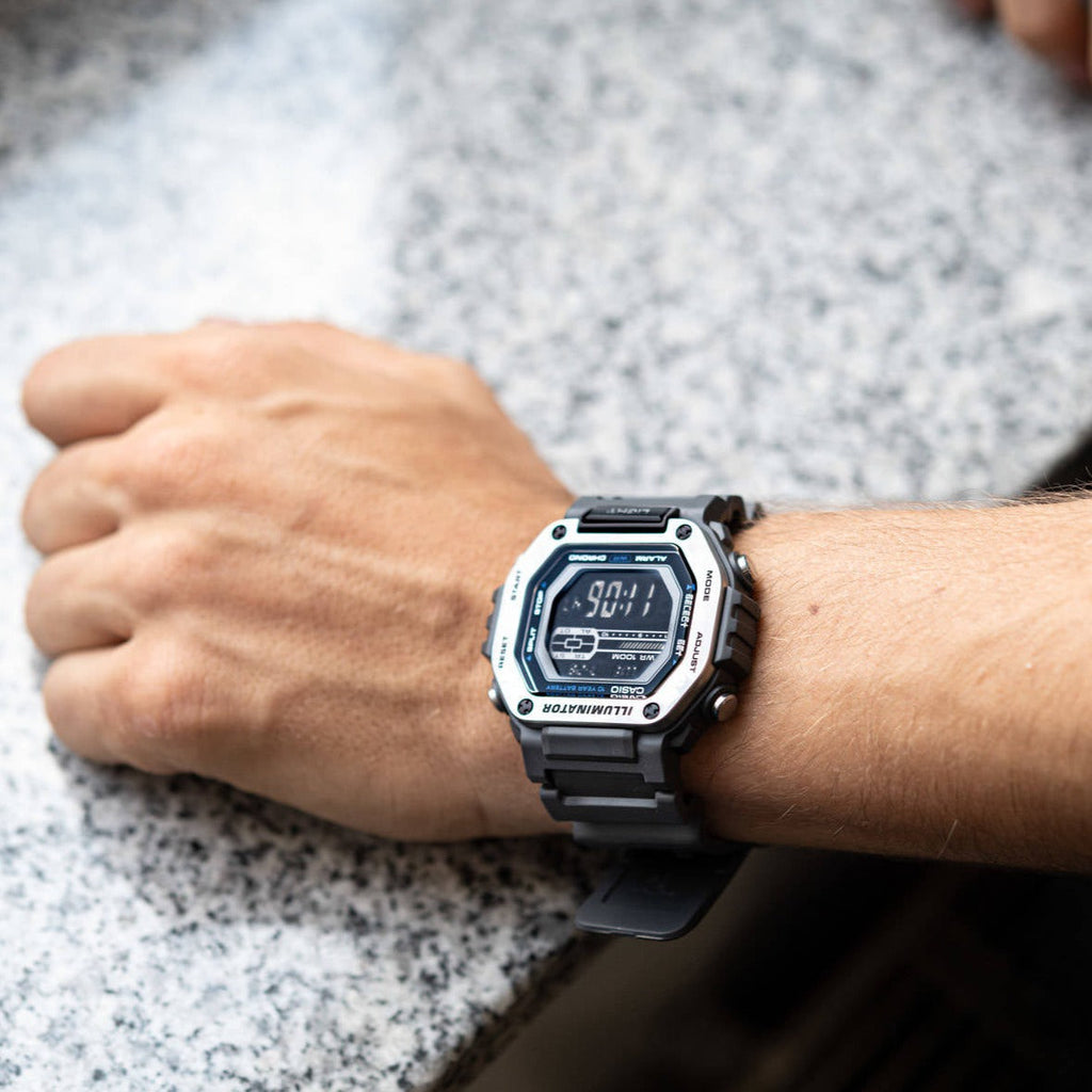 CASIO MWD-110H-8BVDF SPORTY ELEGANCE - RUGGED DIGITAL TIMEPIECE FOR MEN