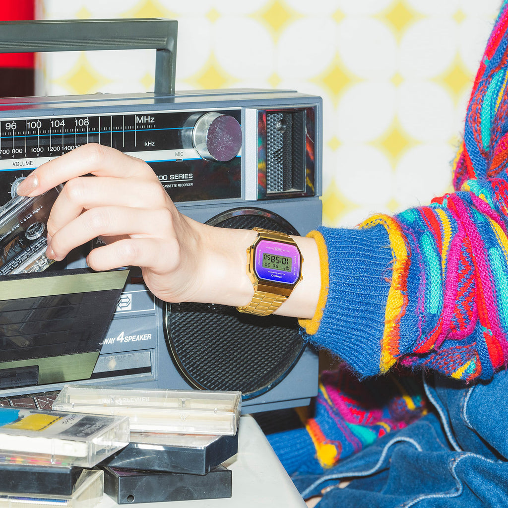 CASIO A168WERG-2ADF - SPORTY ELEGANCE WITH GOLD ACCENTS & DIGITAL DISPLAY