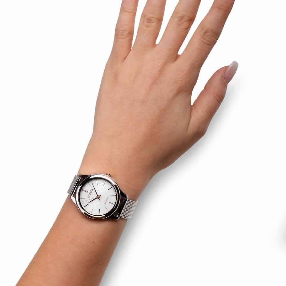 CITIZEN Eco-Drive EM0504-81A RADIANT STYLE - ELEGANT WOMEN'S TIMEPIECE with Silver Mesh Band