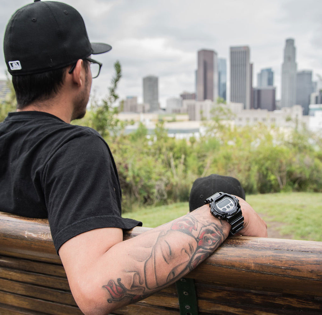 CASIO G-SHOCK DW-6900NB-1DR - BOLD BLACK TIMEPIECE FOR MEN WITH DIGITAL DIAL & 200M WATER RESISTANCE