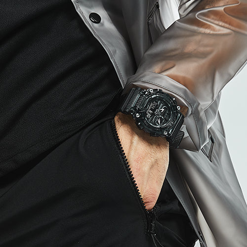 CASIO G-SHOCK GA-900SKE-8ADR - ADVENTURE-READY MEN'S WATCH WITH BOLD DESIGN & DURABILITY