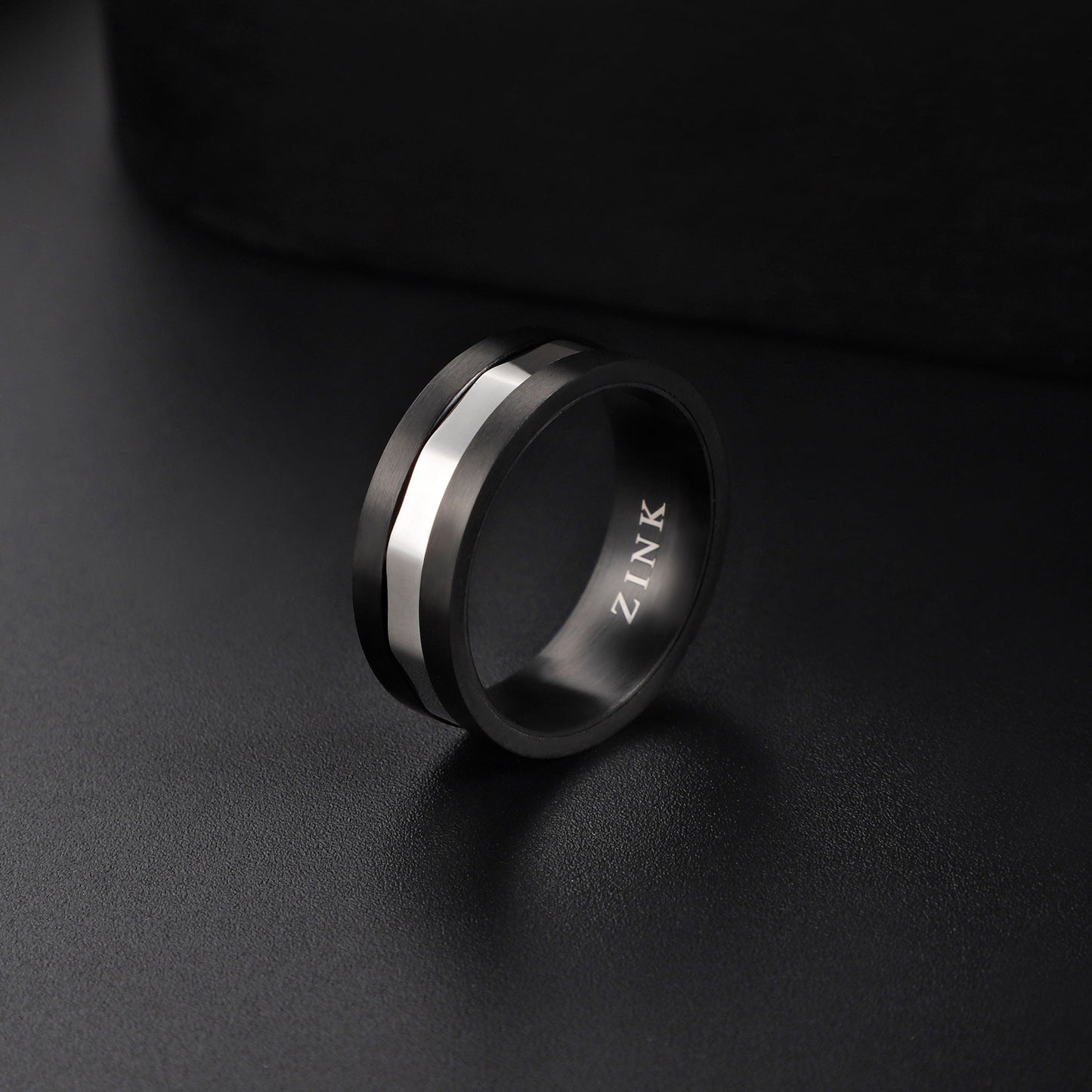 ZJRG037S-18 ZINK Men's Ring